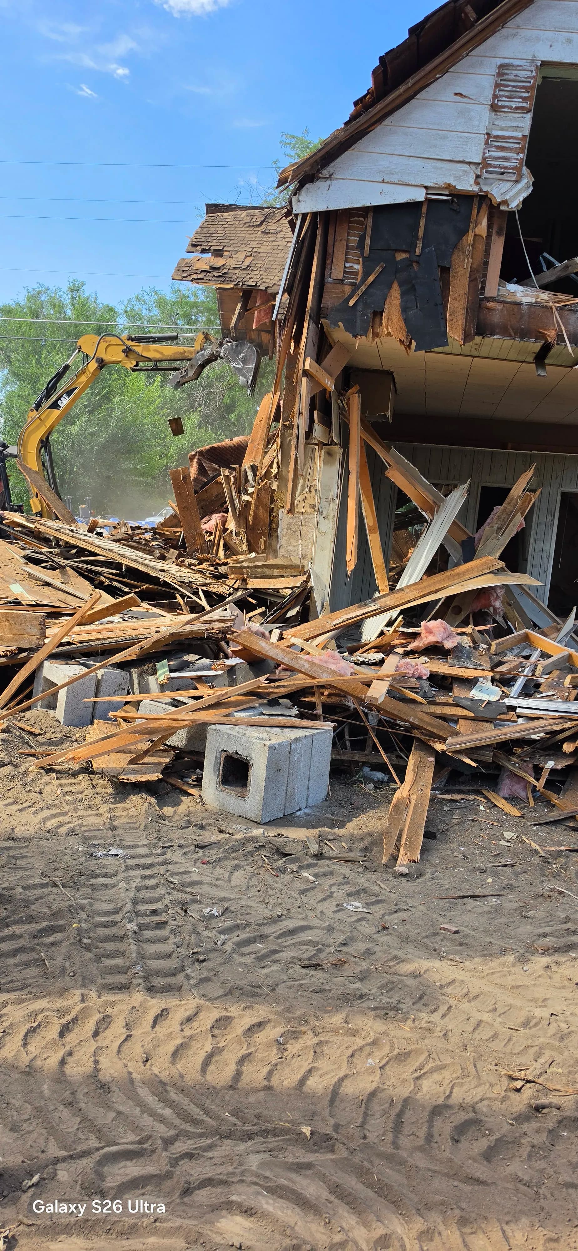Gallery photos for Residential Structure Demolition Done Right: Image #6
