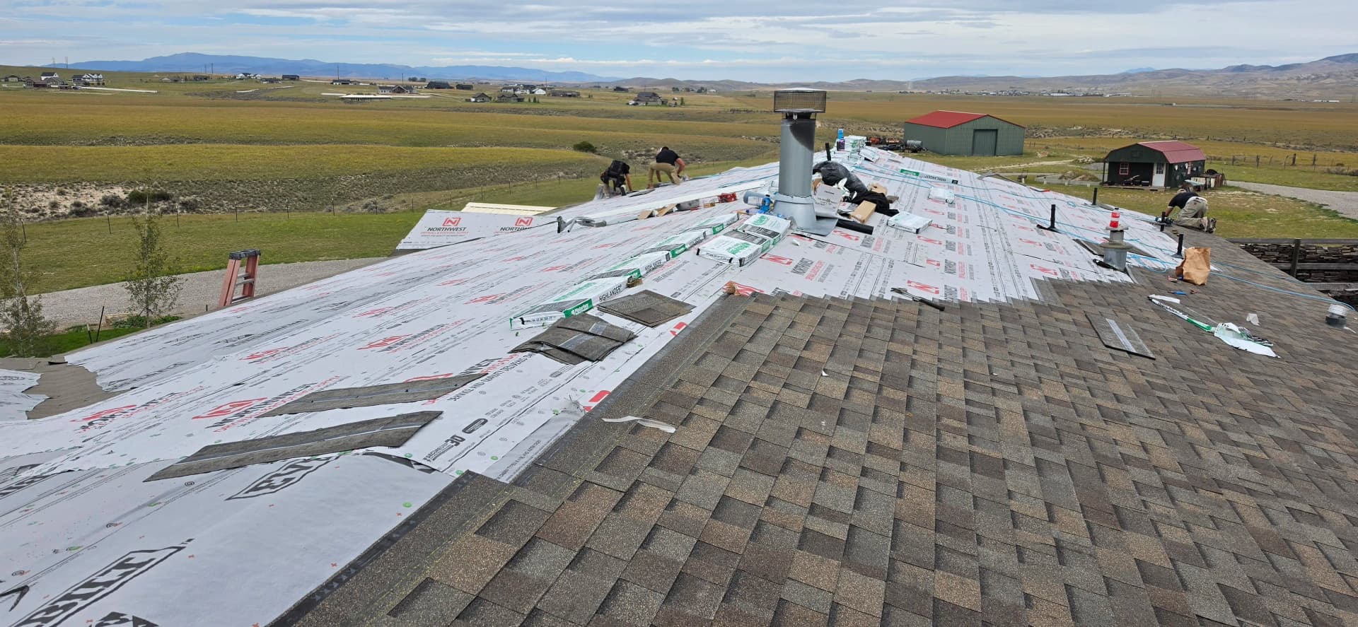 Gallery photos for Full Roof Replacement Done Right from Tear-Off to Final Shingle: Image #3